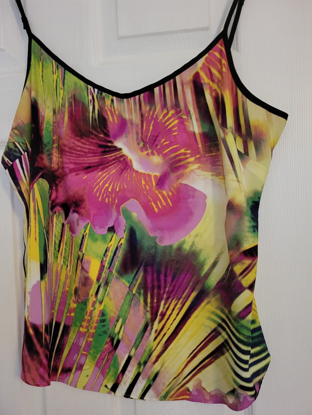 NWOT Worthington Floral Print Satin Camisole in Pink, Yellow, Green